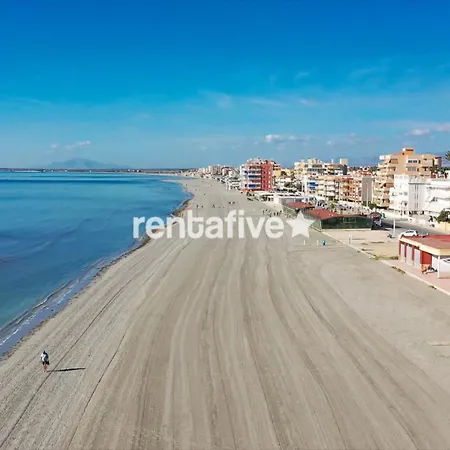 Rentafive Frente A Centro Comercial Reformado *