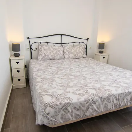 Rentafive Frente A Centro Comercial Reformado Apartment *